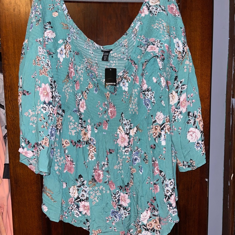 NWT Floral babydoll top